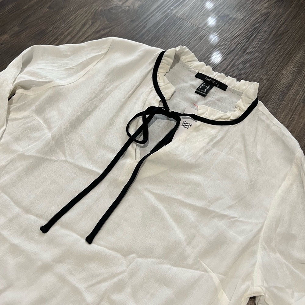 White Forever 21 Blouse - Size M